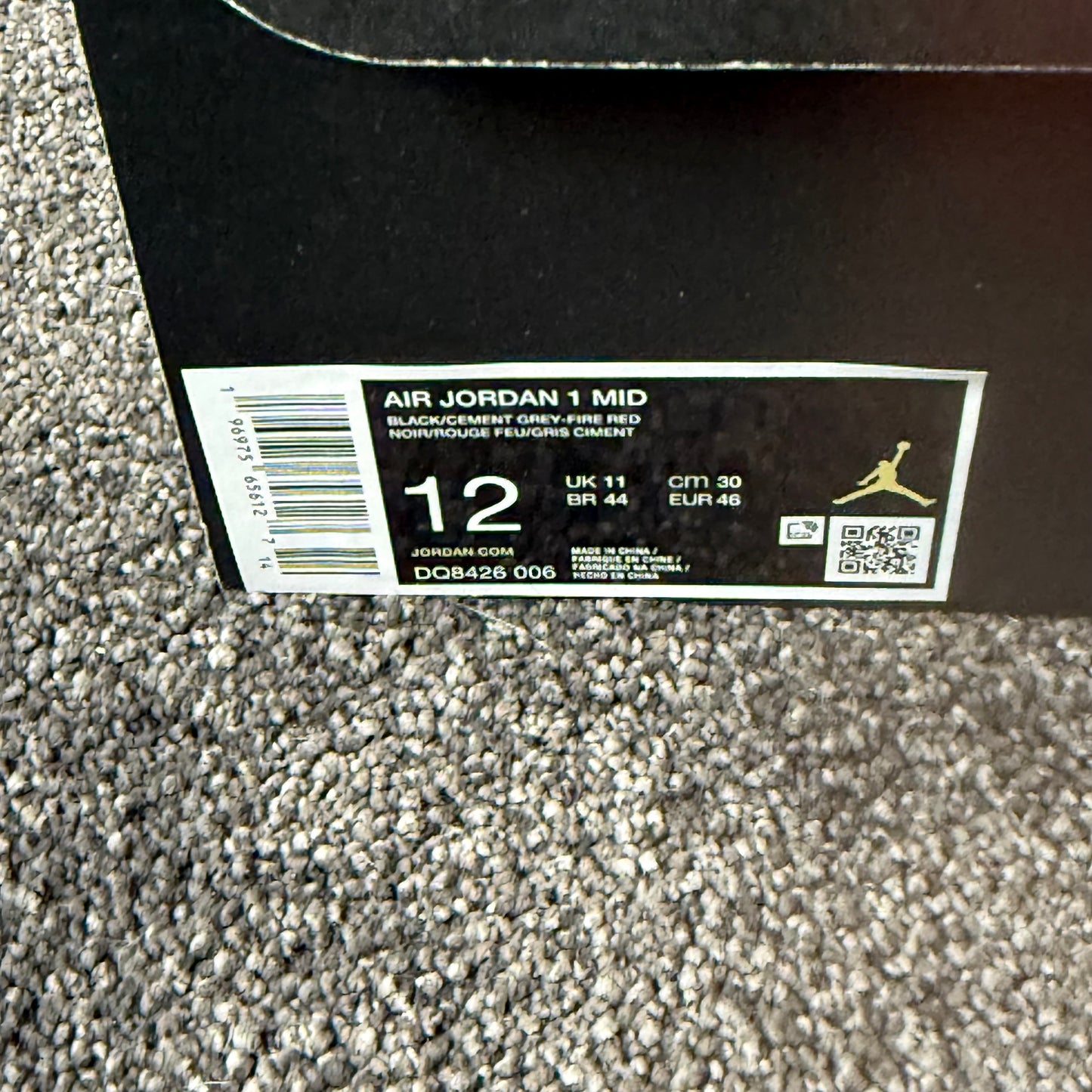 Jordan 1 Mid Bred Shadows 12M
Brand New Authentic