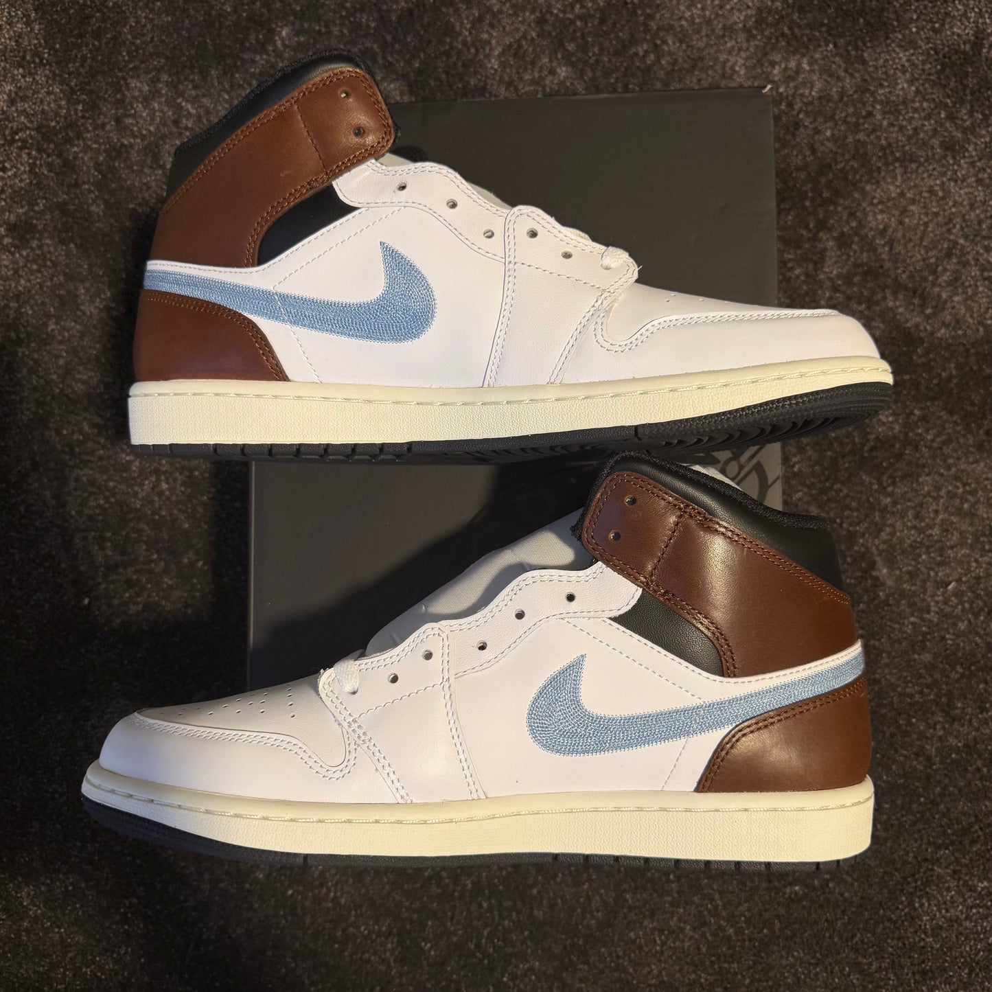 Jordan 1 Mid Brown Blue Grey 12M 
Brand New Authentic