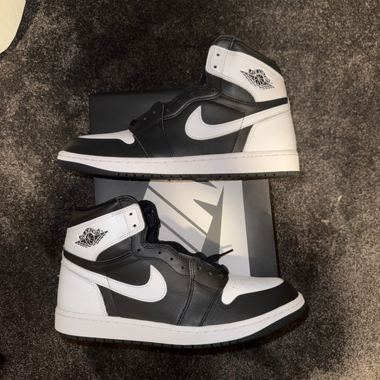 Jordan 1 Retro High OG Black White 2.0 12M Brand New Authentic