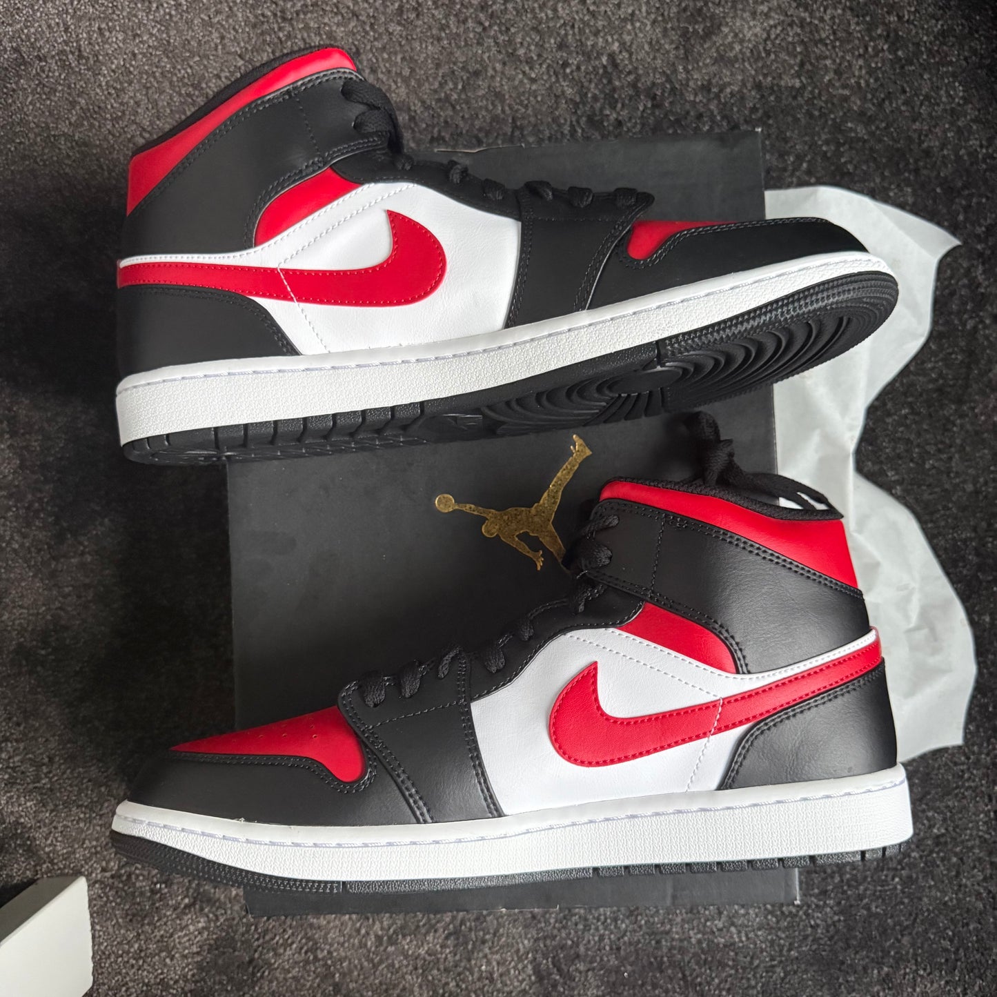 Jordan 1 Mid White Red Black 12M 
Brand New Authentic