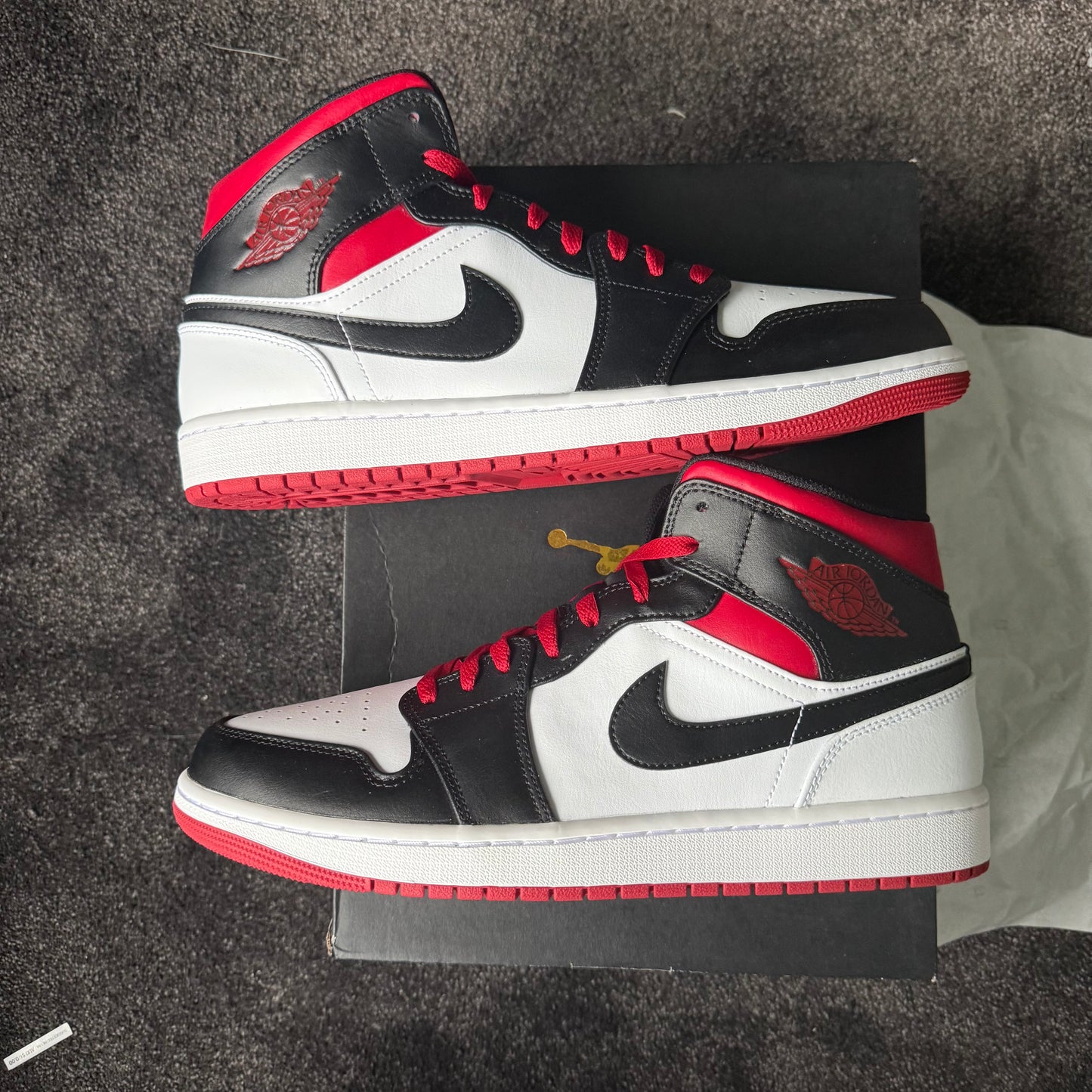 Jordan 1 Mid Gym Red Black Toe
12M  Brand New Authentic