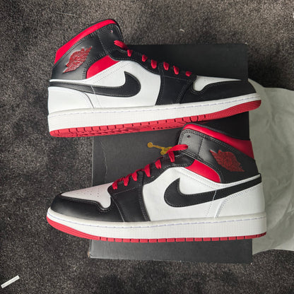 Jordan 1 Mid Gym Red Black Toe
12M  Brand New Authentic