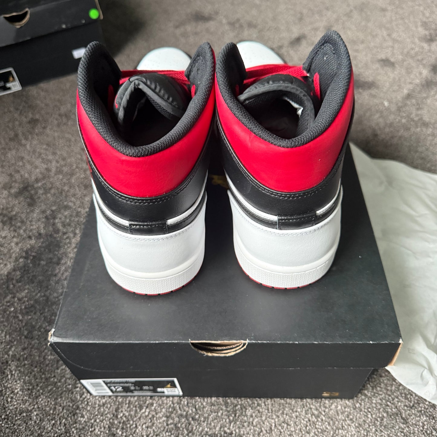 Jordan 1 Mid Gym Red Black Toe
12M  Brand New Authentic