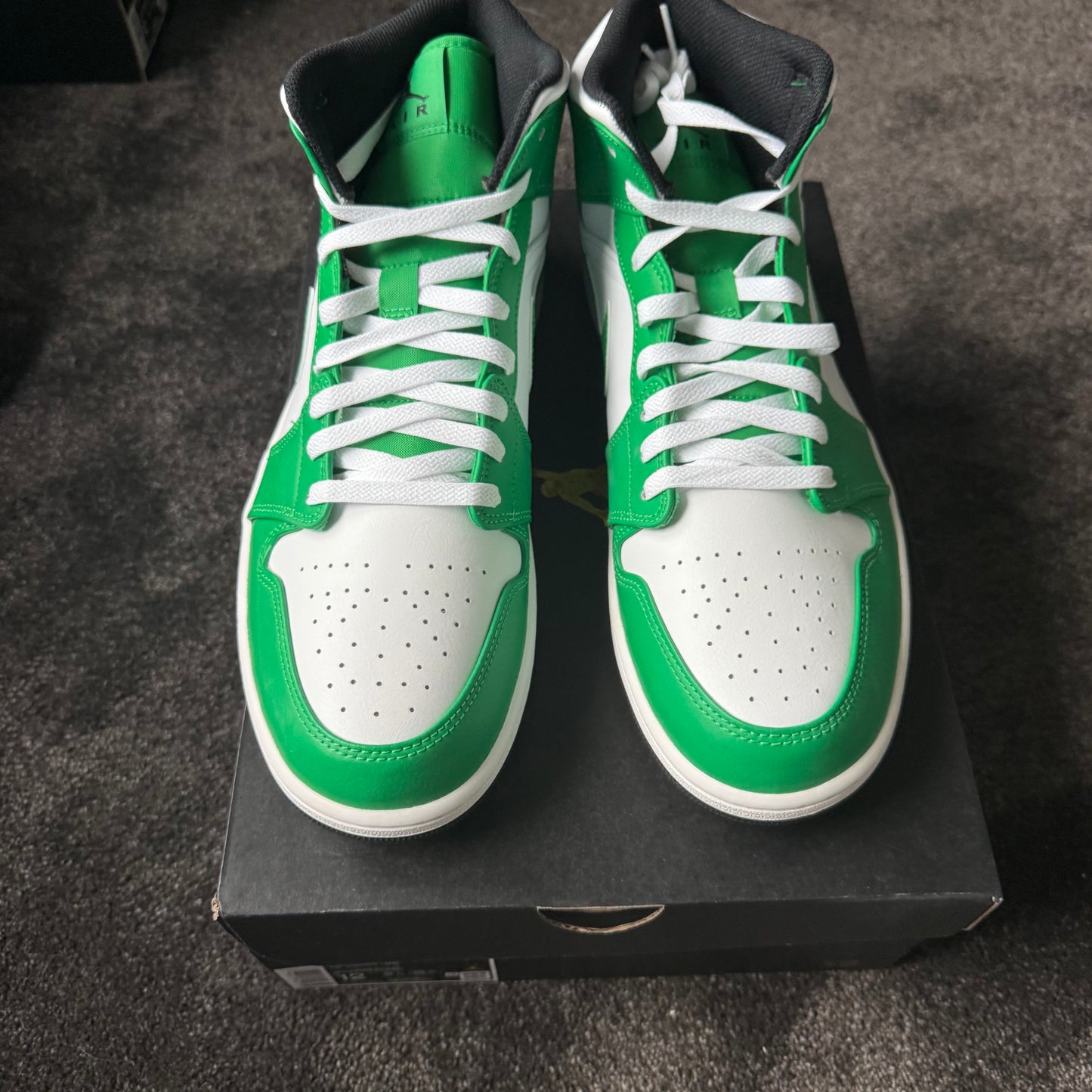 Jordan 1 Mid Lucky Green 12M 
Brand New Authentic