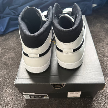 Jordan 1 Mid Diamond Short 12M 
Brand New Authentic