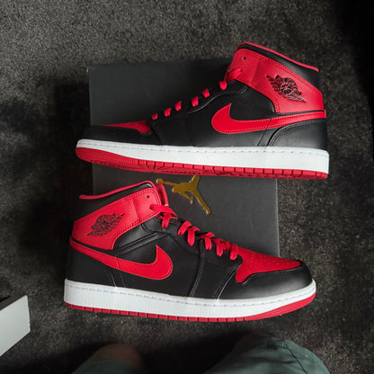 Jordan 1 Mid Alternate Bred (2022)
12M Brand New Authentic