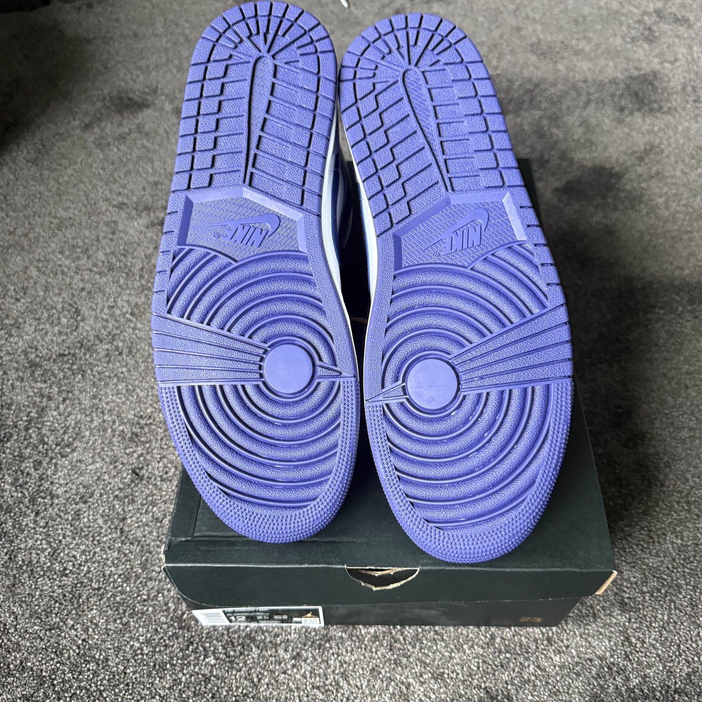 Jordan 1 Mid Blueberry 12M 
Brand New Authentic