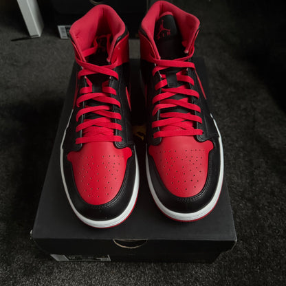 Jordan 1 Mid Alternate Bred (2022)
12M Brand New Authentic