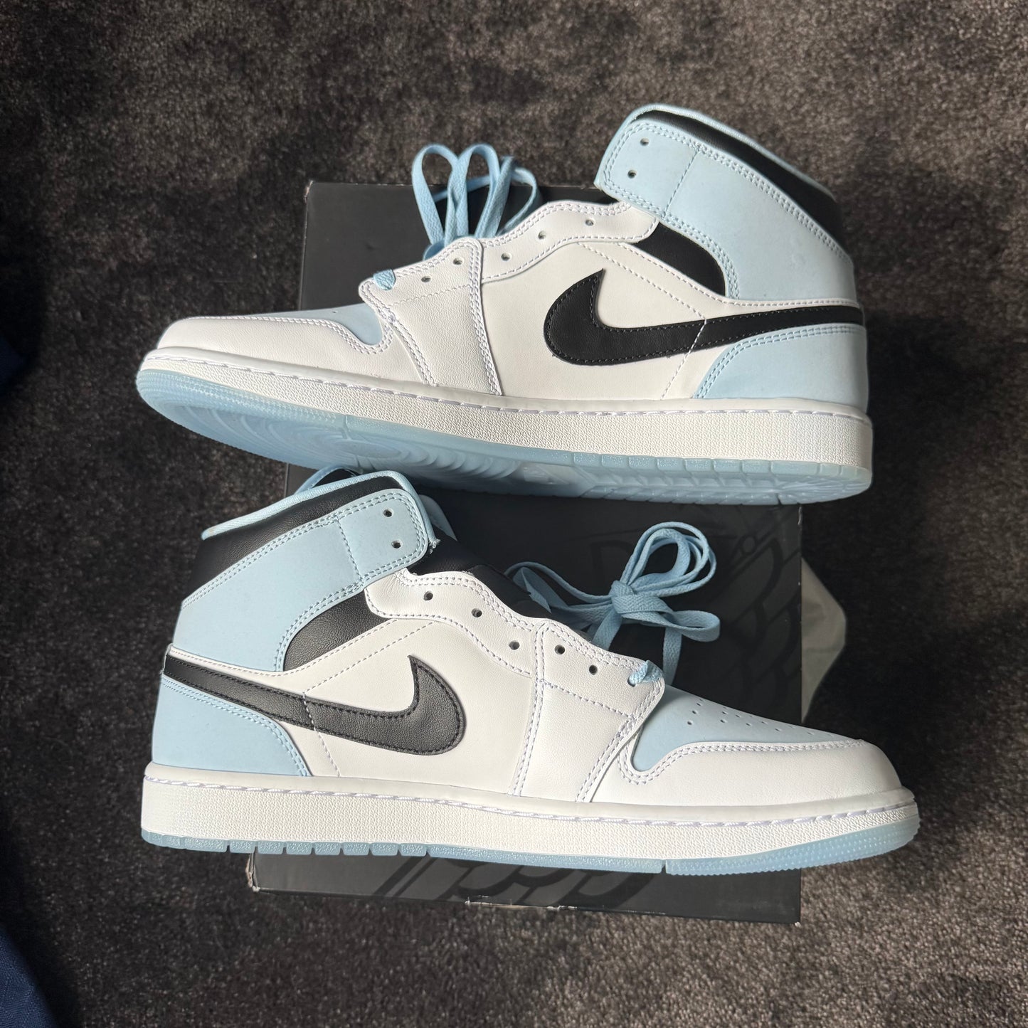 Jordan 1 Mid SE Ice Blue 12M 
Brand New Authentic