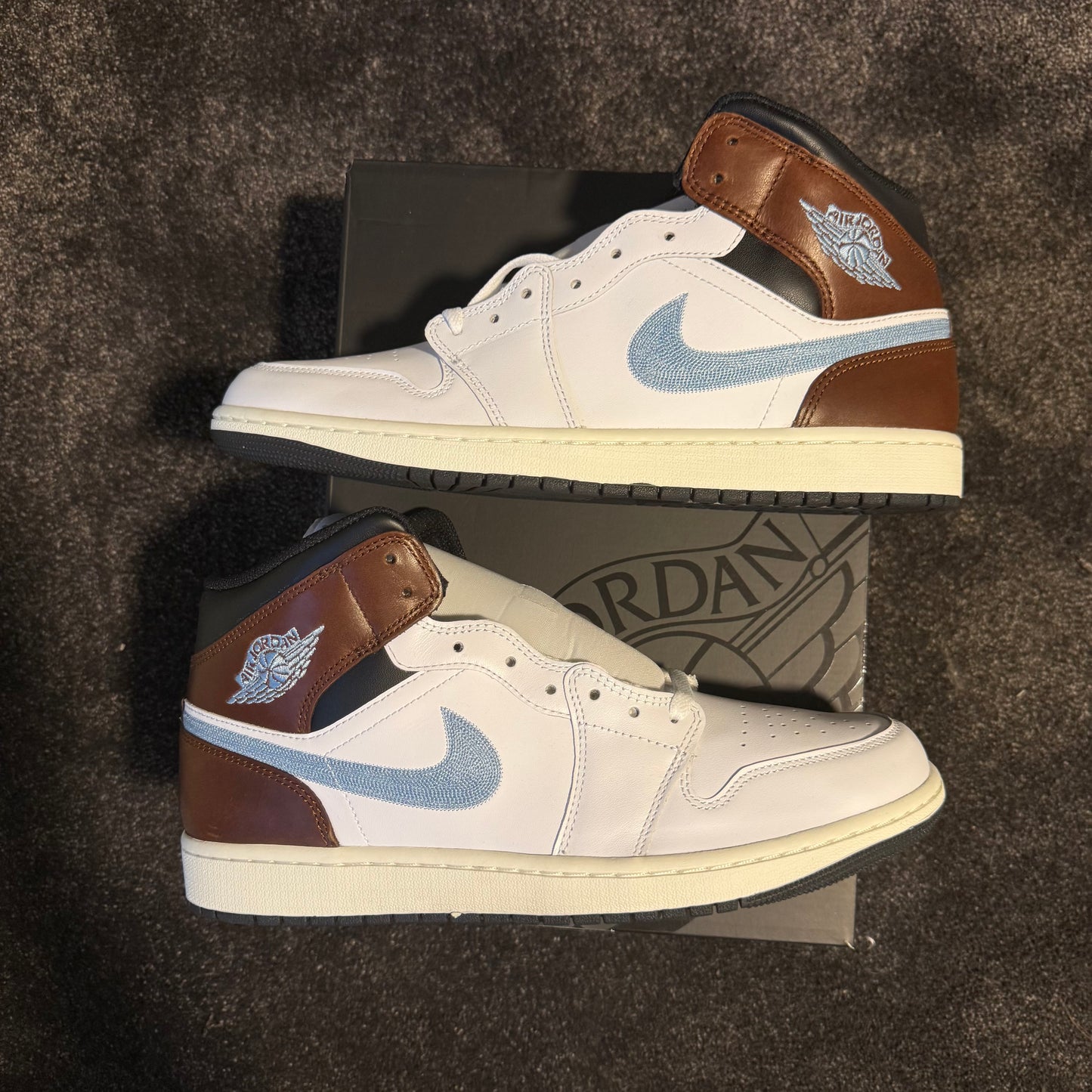 Jordan 1 Mid Brown Blue Grey 12M 
Brand New Authentic
