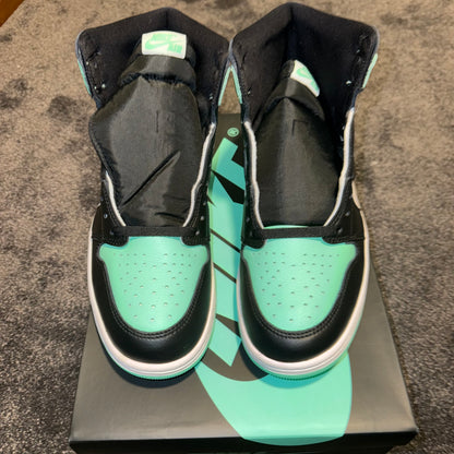 Jordan 1 Retro High OG Green Glow 12M Brand New Authentic