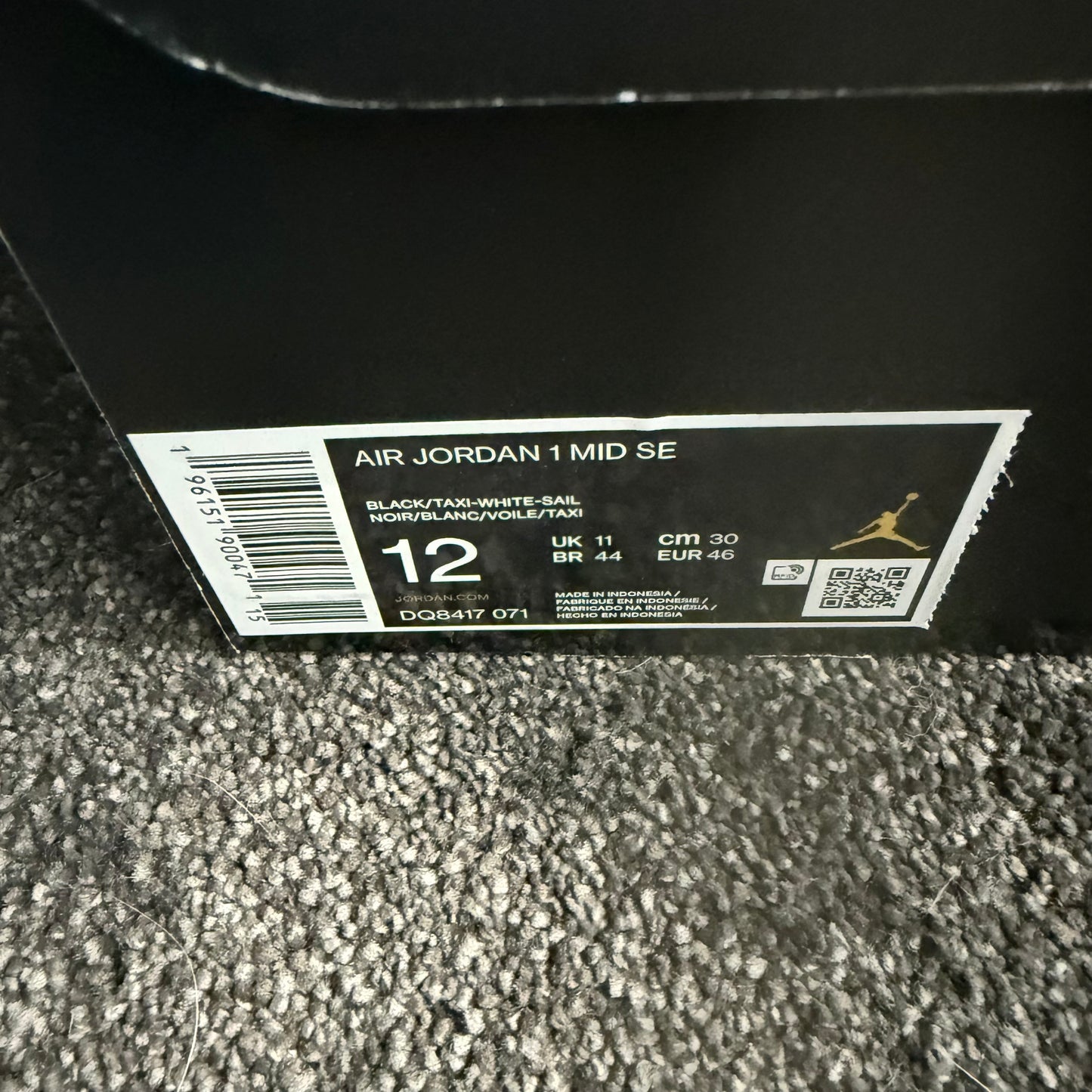 Jordan 1 Mid SE Orange Wear Away
12M Brand New Authentic