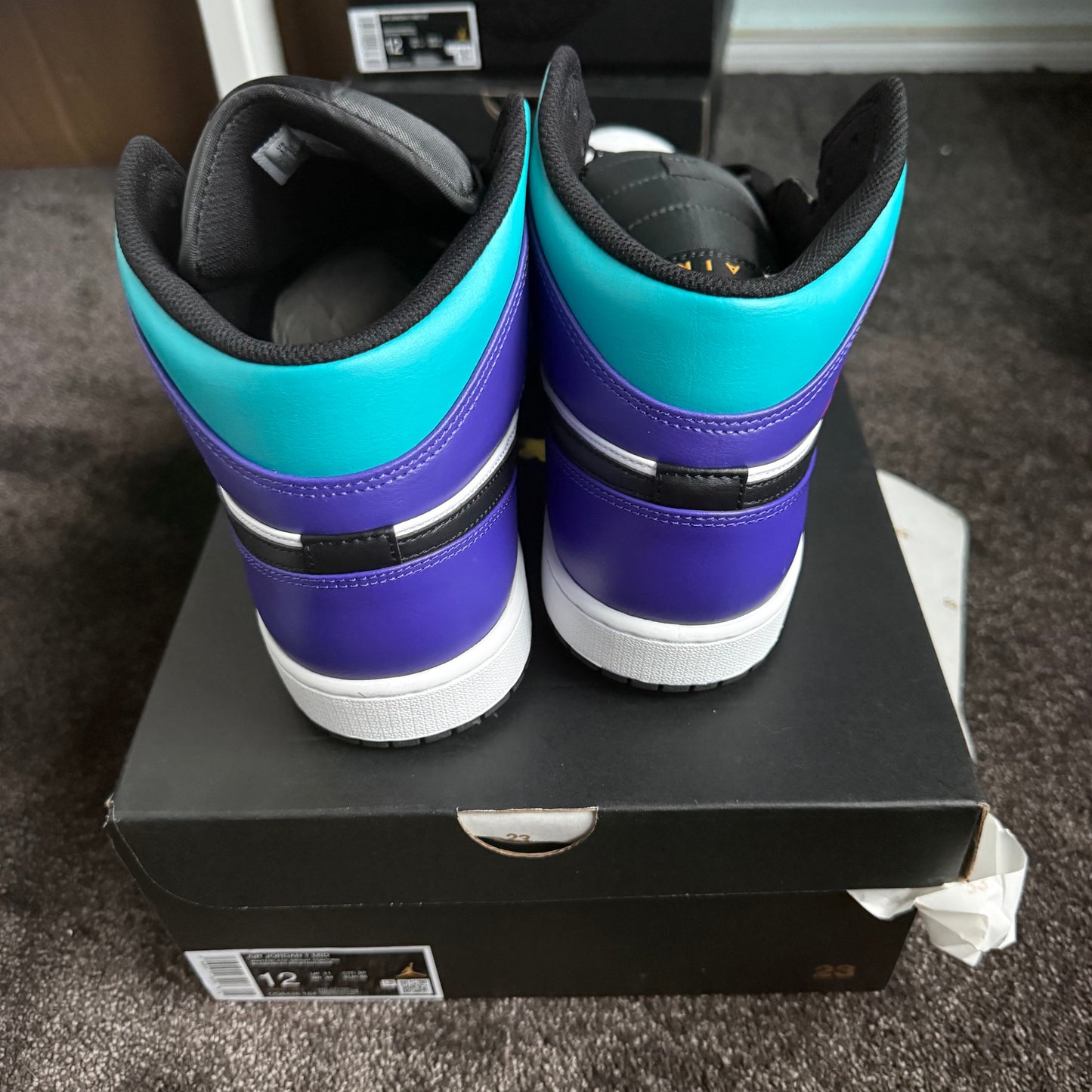 Jordan 1 Mid Court Purple Tropical Twist 12M Brand New Authentic