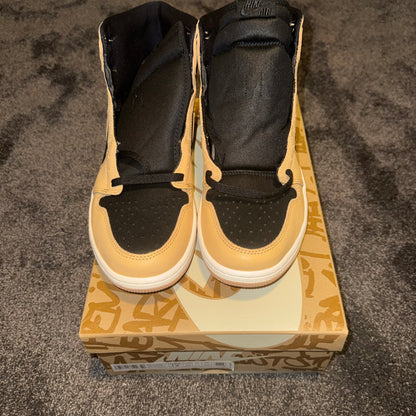 Jordan 1 Retro High OG Heirloom 12M Brand New Authentic
