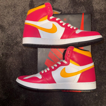 Jordan 1 Retro High OG Light Fusion Red 12M Brand New
Authentic