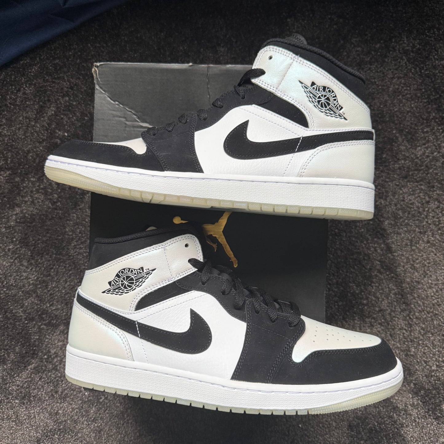 Jordan 1 Mid Diamond Short 12M 
Brand New Authentic