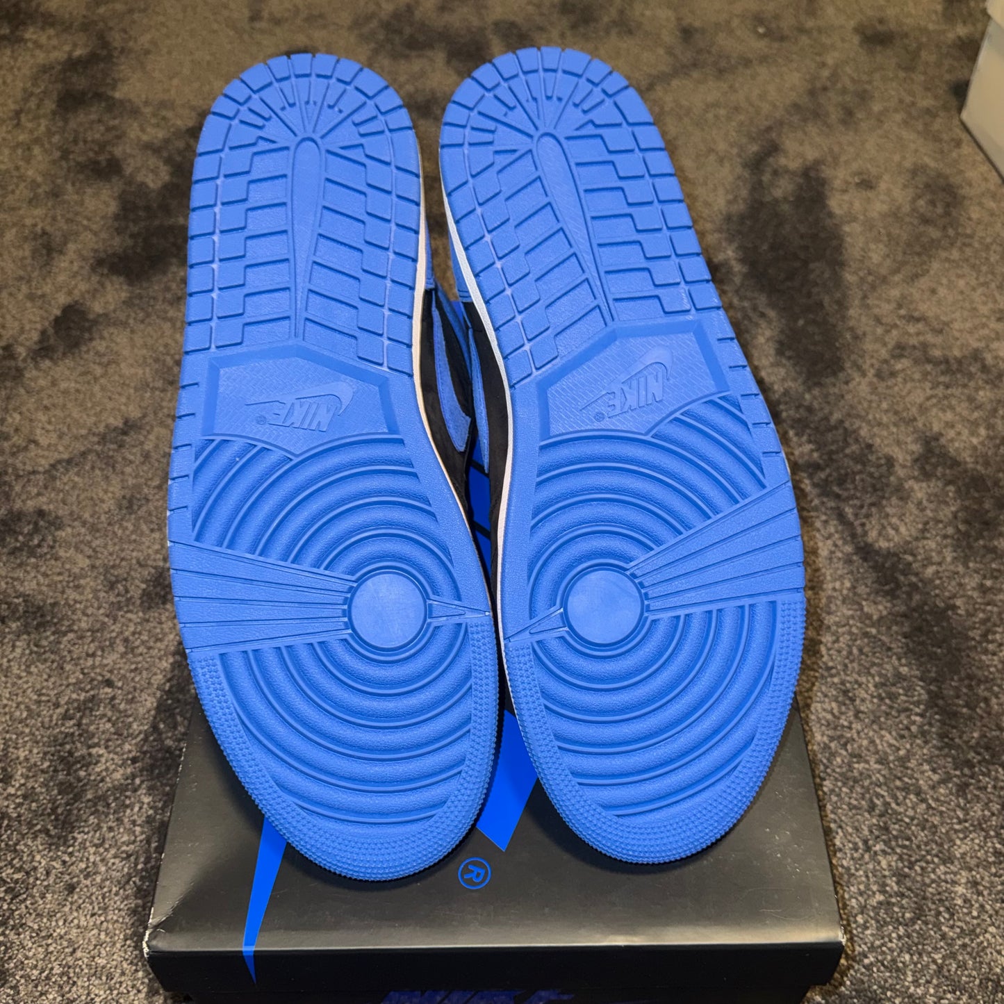 Jordan 1 Retro High OG Royal Reimagined 12M Brand New
Authentic