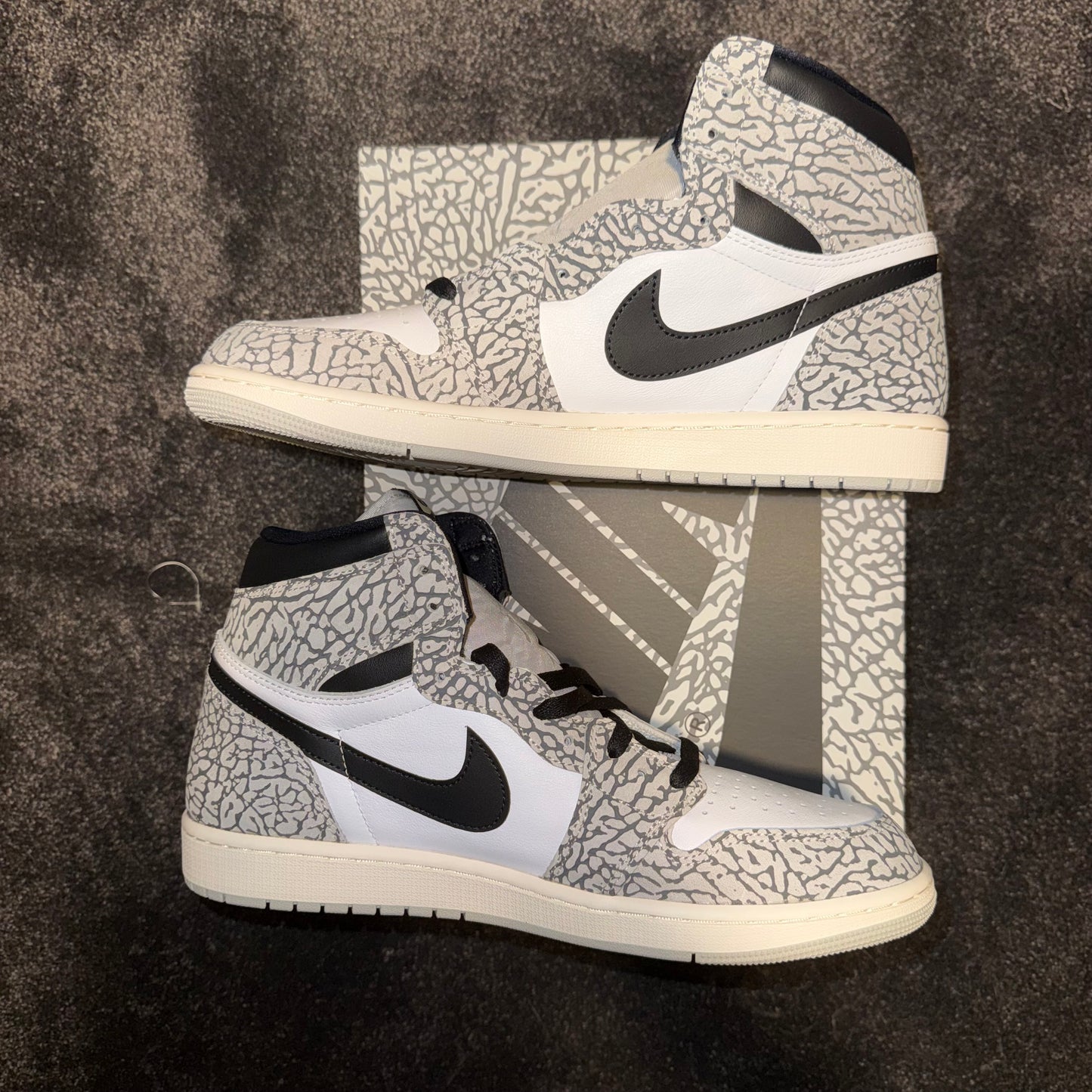 Jordan 1 Retro High OG White Cement 12M Brand New Authentic