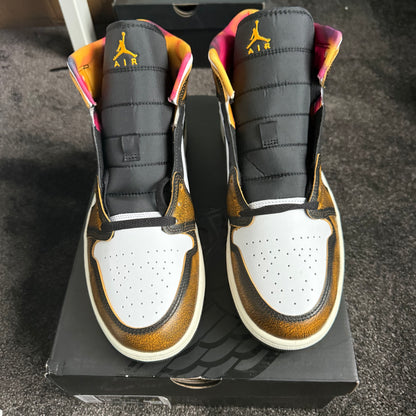 Jordan 1 Mid SE Orange Wear Away
12M Brand New Authentic