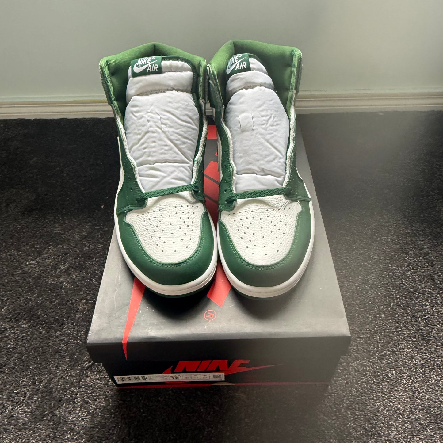 Jordan 1 Retro High Og Gorge Green  12M  Brand New Authentic