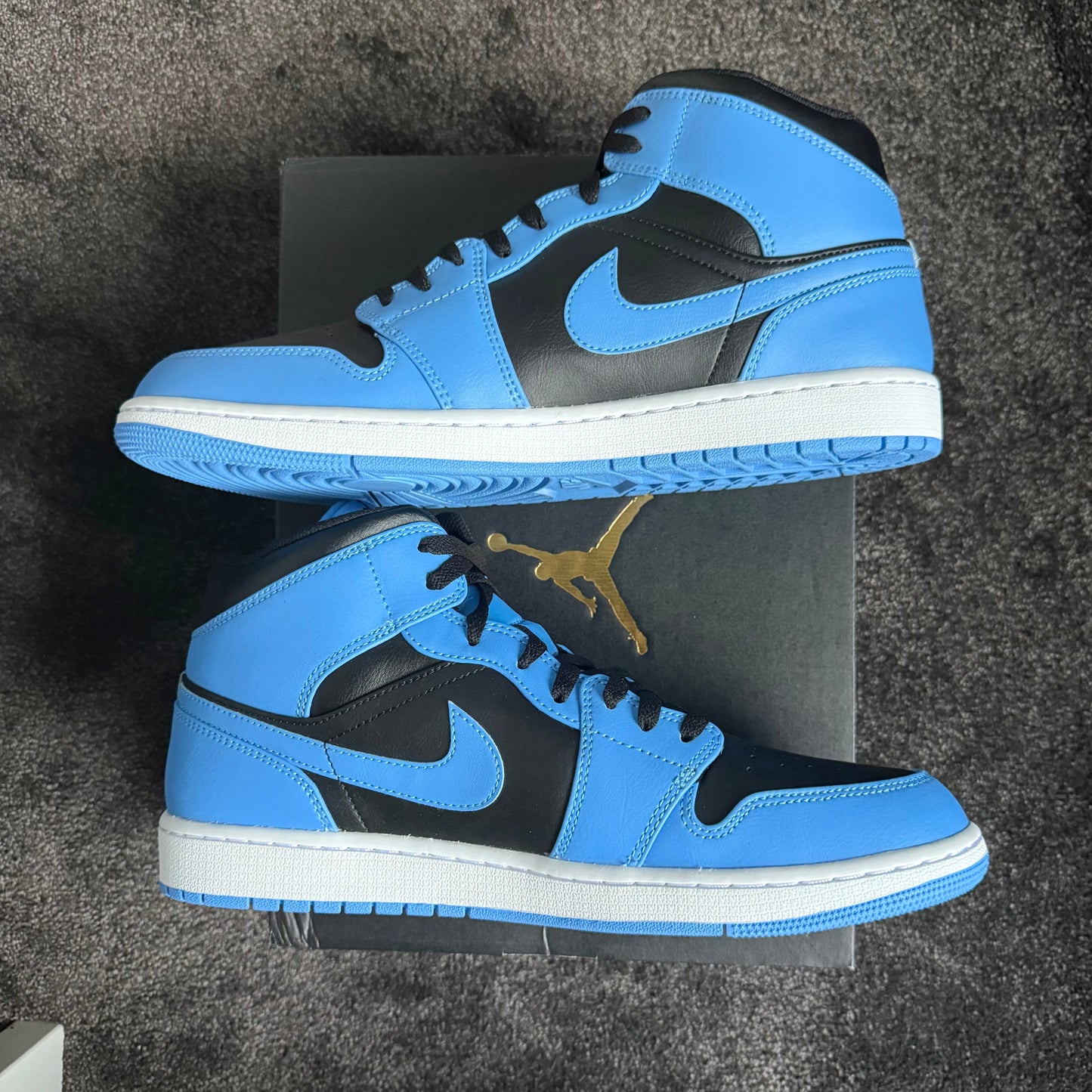 Jordan 1 Mid University Blue Black 12M Brand New Authentic