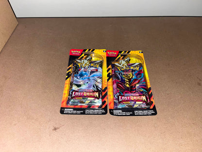 Pokemon TCG Arceus/Darkrai Pin Blister Pack