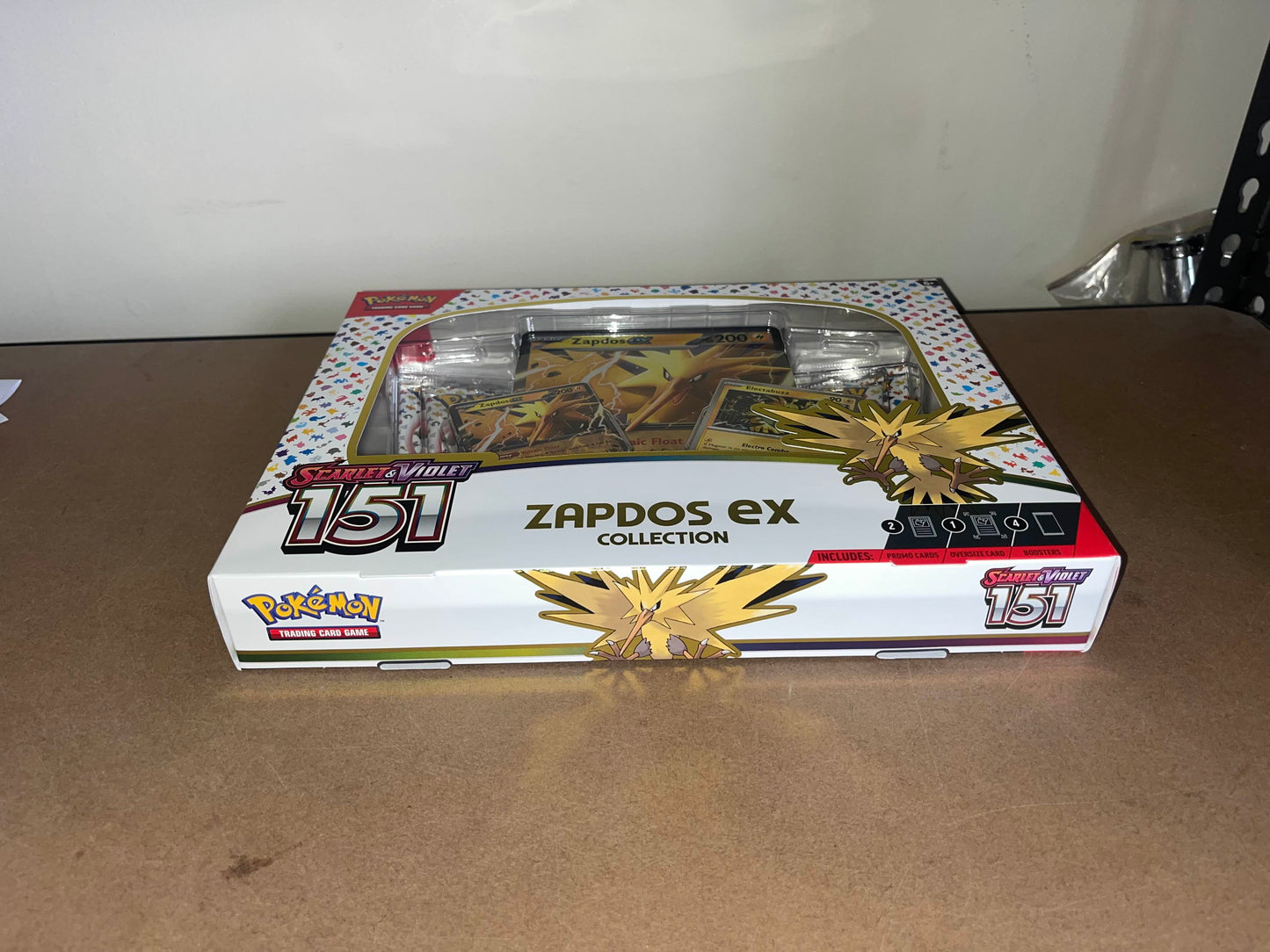 Pokemon TCG Scarlet & Violet: 151 Zapdos Ex Collection