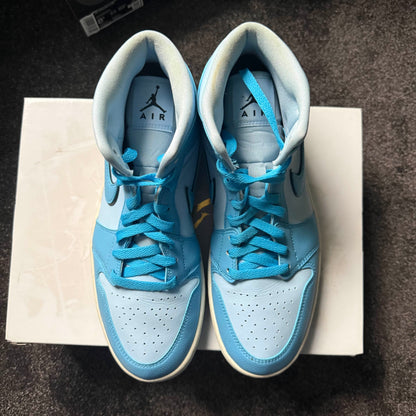 Jordan 1 Mid SE Ice Blue 11W (9.5M) USED Great Condition