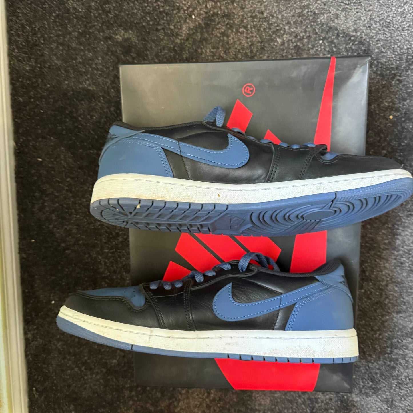 Jordan 1 Low Retro Mystic Navy 8.5M USED Great Condition