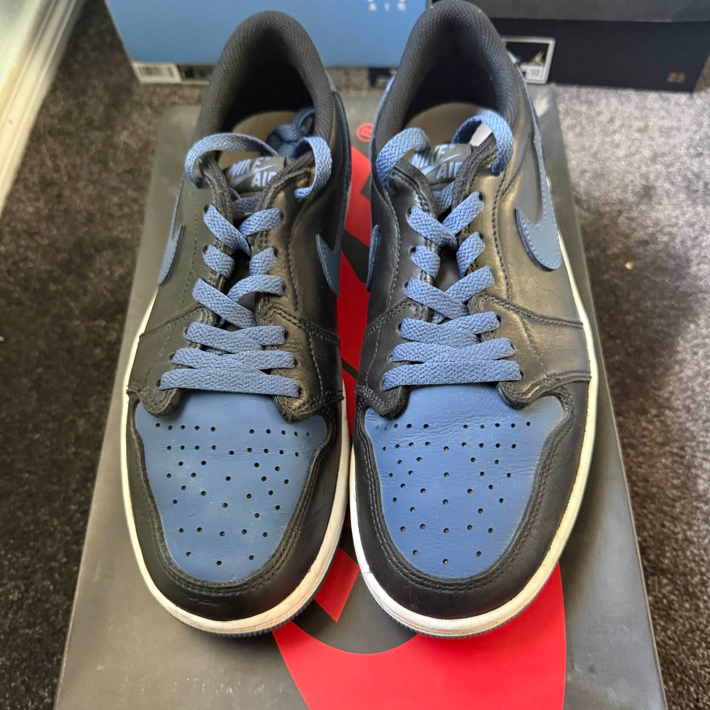 Jordan 1 Low Retro Mystic Navy 8.5M USED Great Condition