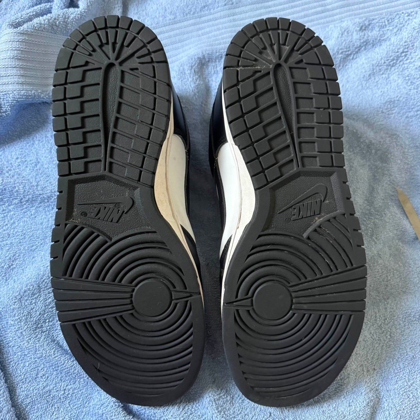 Nike Dunk Low Panda USED COOKED Condition
