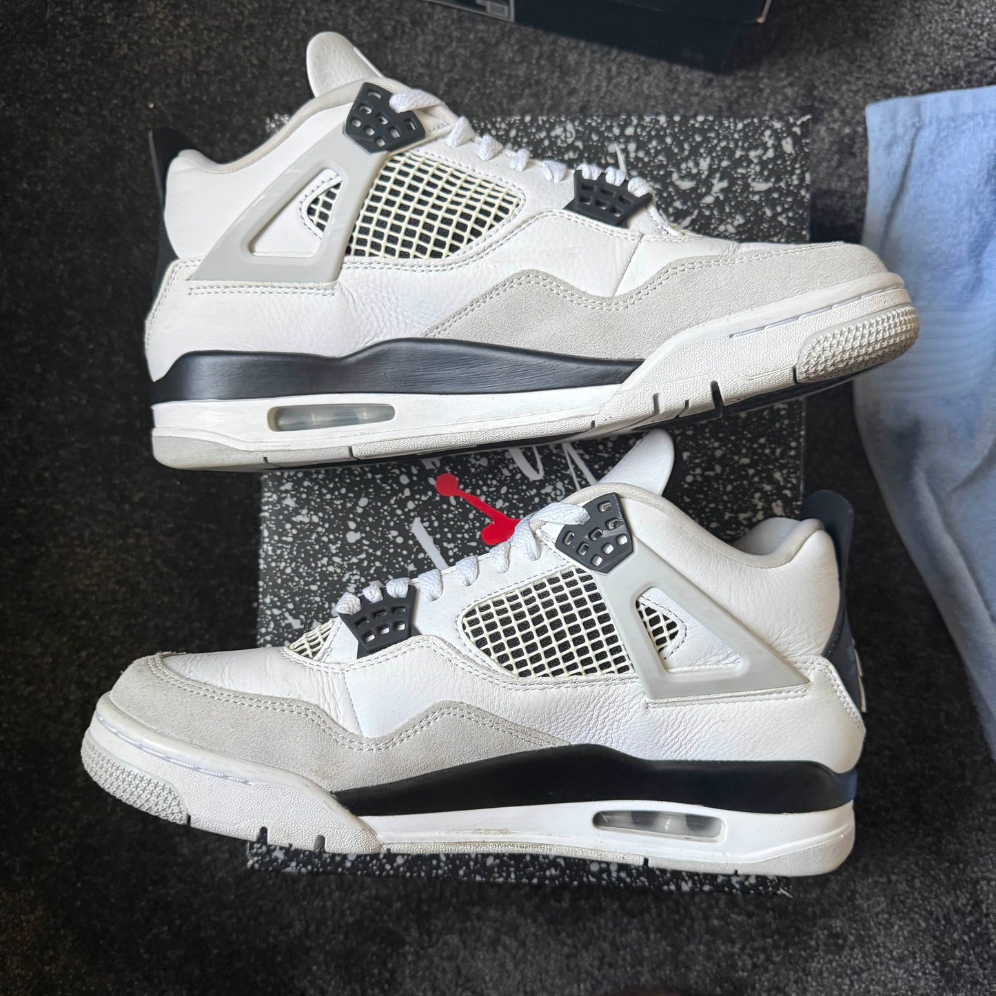 Jordan 4 Retro Military Black 9M USED Great Condition