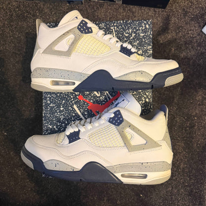 Jordan 4 Retro Midnight Navy 9M USED Great Condition