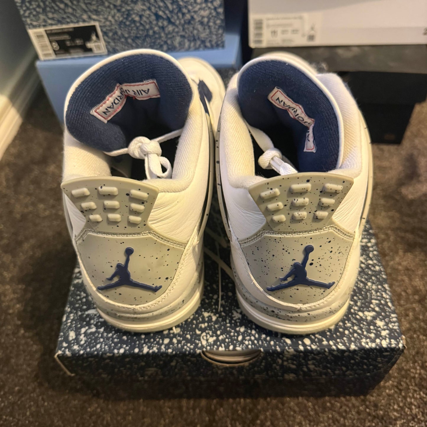 Jordan 4 Retro Midnight Navy 9M USED Great Condition