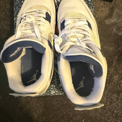 Jordan 4 Retro Midnight Navy 9M USED Great Condition