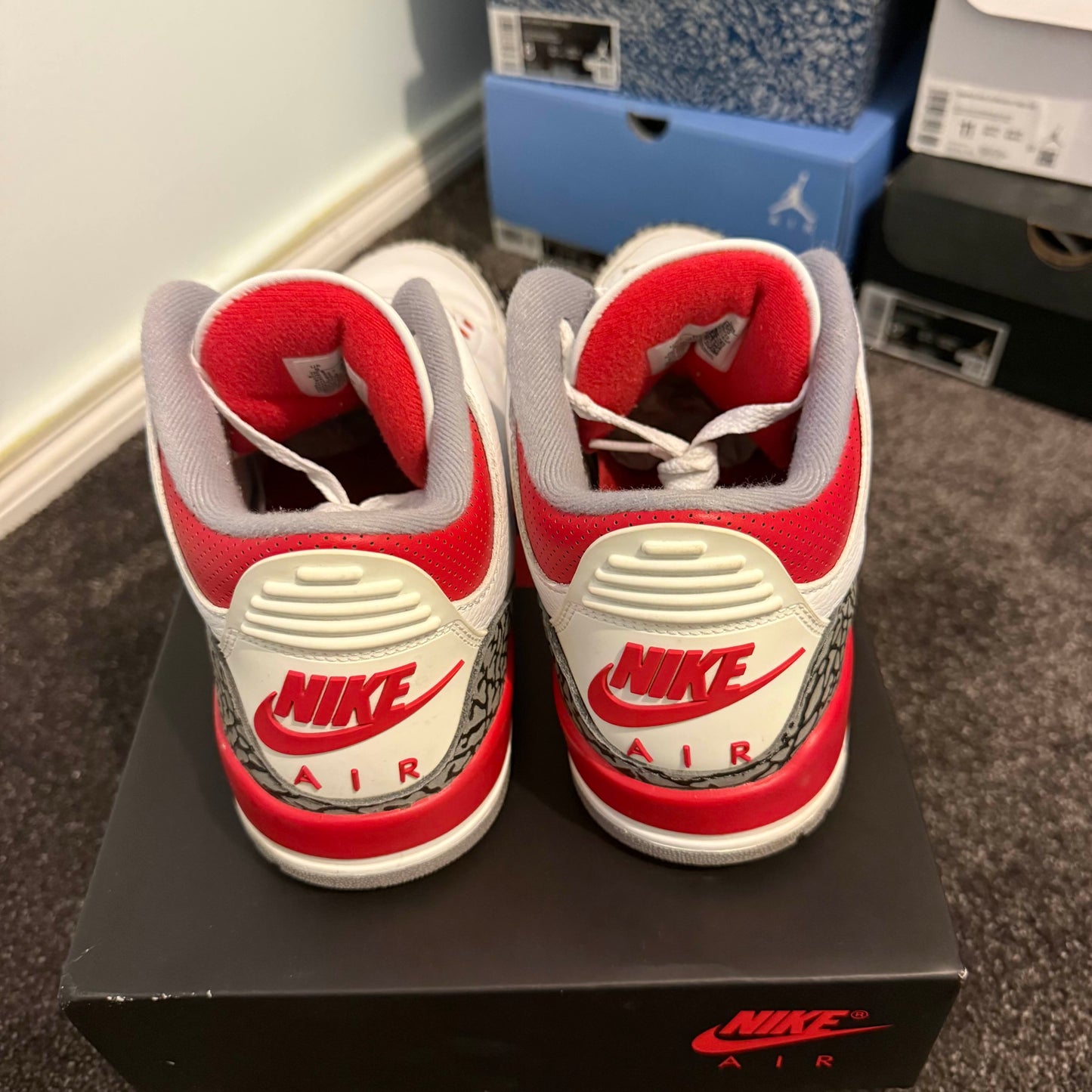 Jordan 3 Retro Fire Red (2022)
 9M Used Great Condition