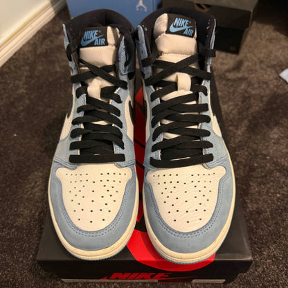Jordan 1 Retro High OG University Blue 9M  Used Great Condition