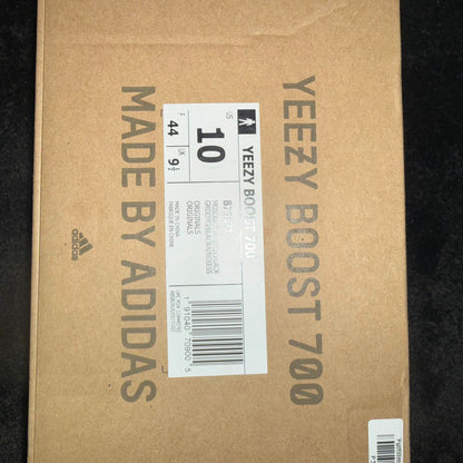 Adidas Yeezy Boost 700 Wave Runner 10M USED Great Condition