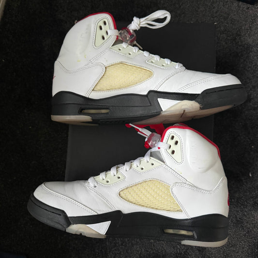 Jordan 5 Retro Fire Red Silver 9.5M USED Great Condition