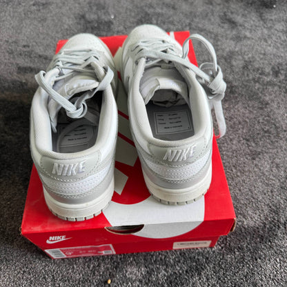 Nike Dunk low Grey Fog 9.5M USED Great Condition
