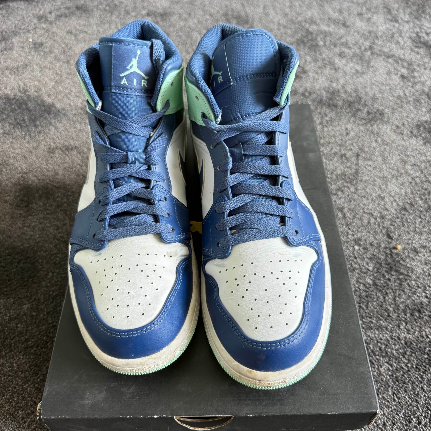 Jordan 1 Mid Mint Foam 10M USED Great Condition