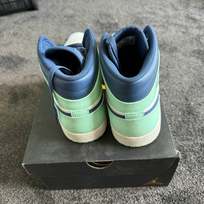 Jordan 1 Mid Mint Foam 10M USED Great Condition